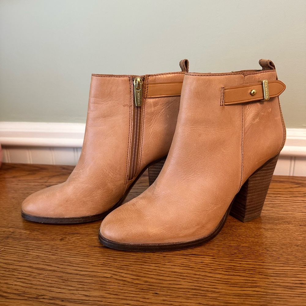 Coach Hewes Tan Leather Booties